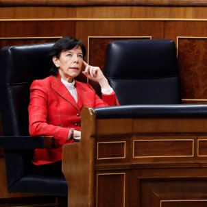 Xou de la dreta per l'aprovació de la Llei Celaá, que manté la immersió