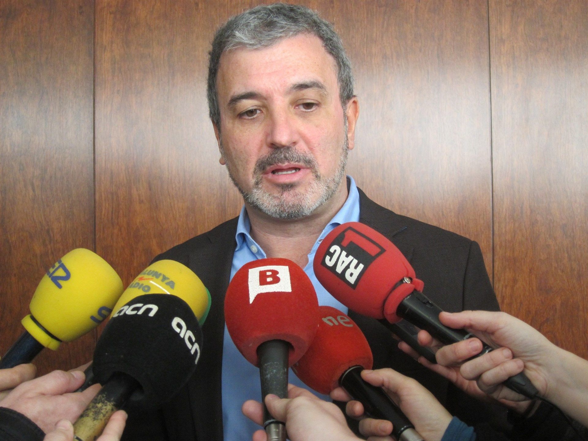 Collboni diu que el Govern de Colau "dialoga amb l'Estat" sobre assumptes de Barcelona