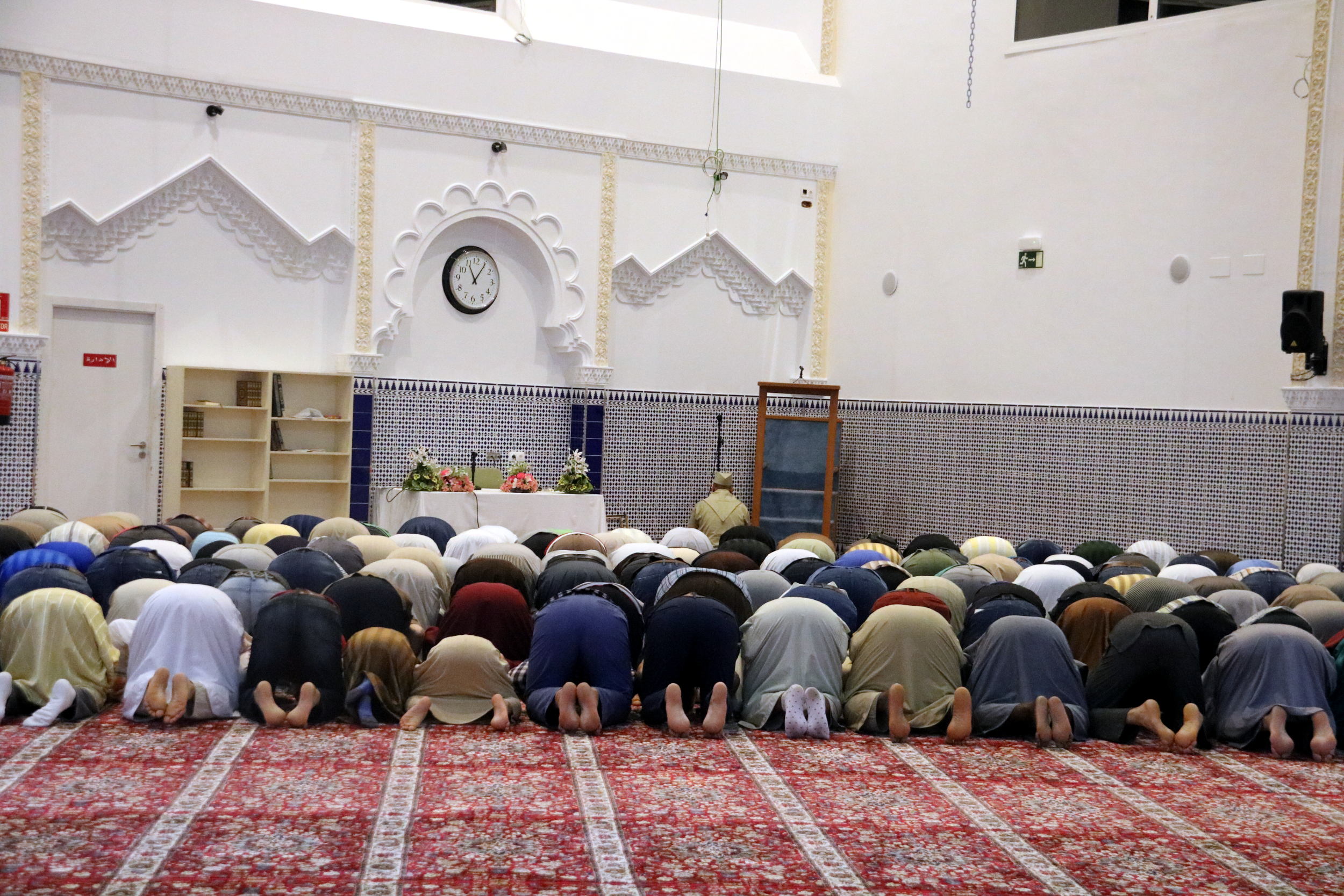L'OMS demana valorar "la cancel·lació de reunions durant el ramadà"