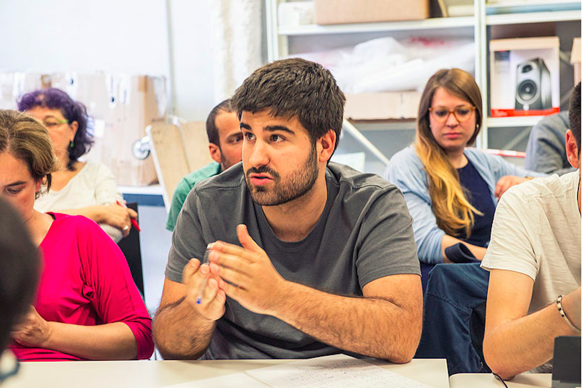 Un exlíder dels comuns qüestiona les autonomies com Vox i encén la xarxa