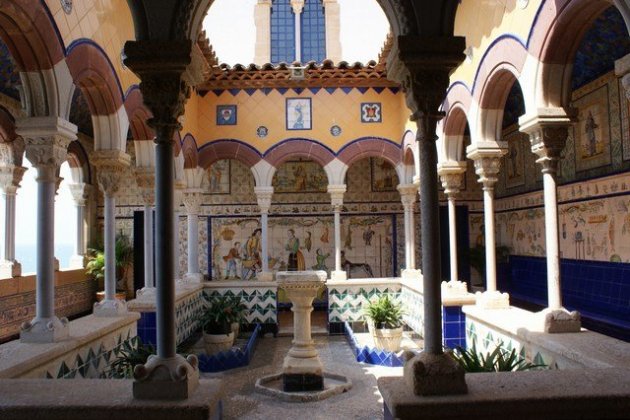 Claustre Palau Maricel Sitges