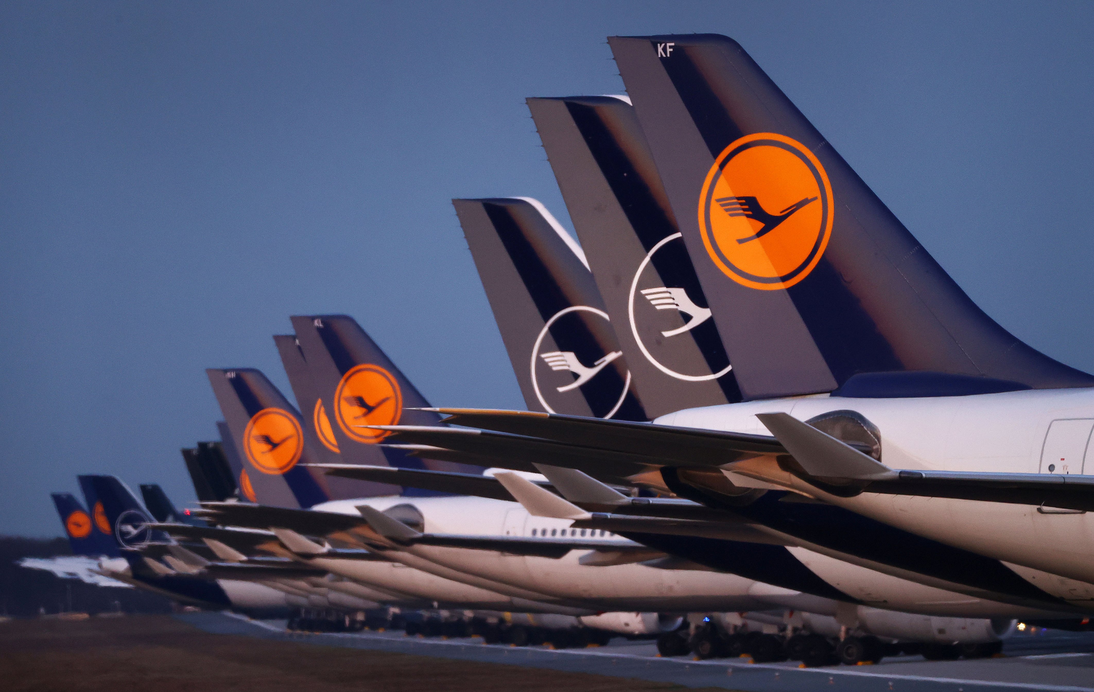 Coronavirus | Alemanya rescata Lufthansa amb 9.000 milions d'euros