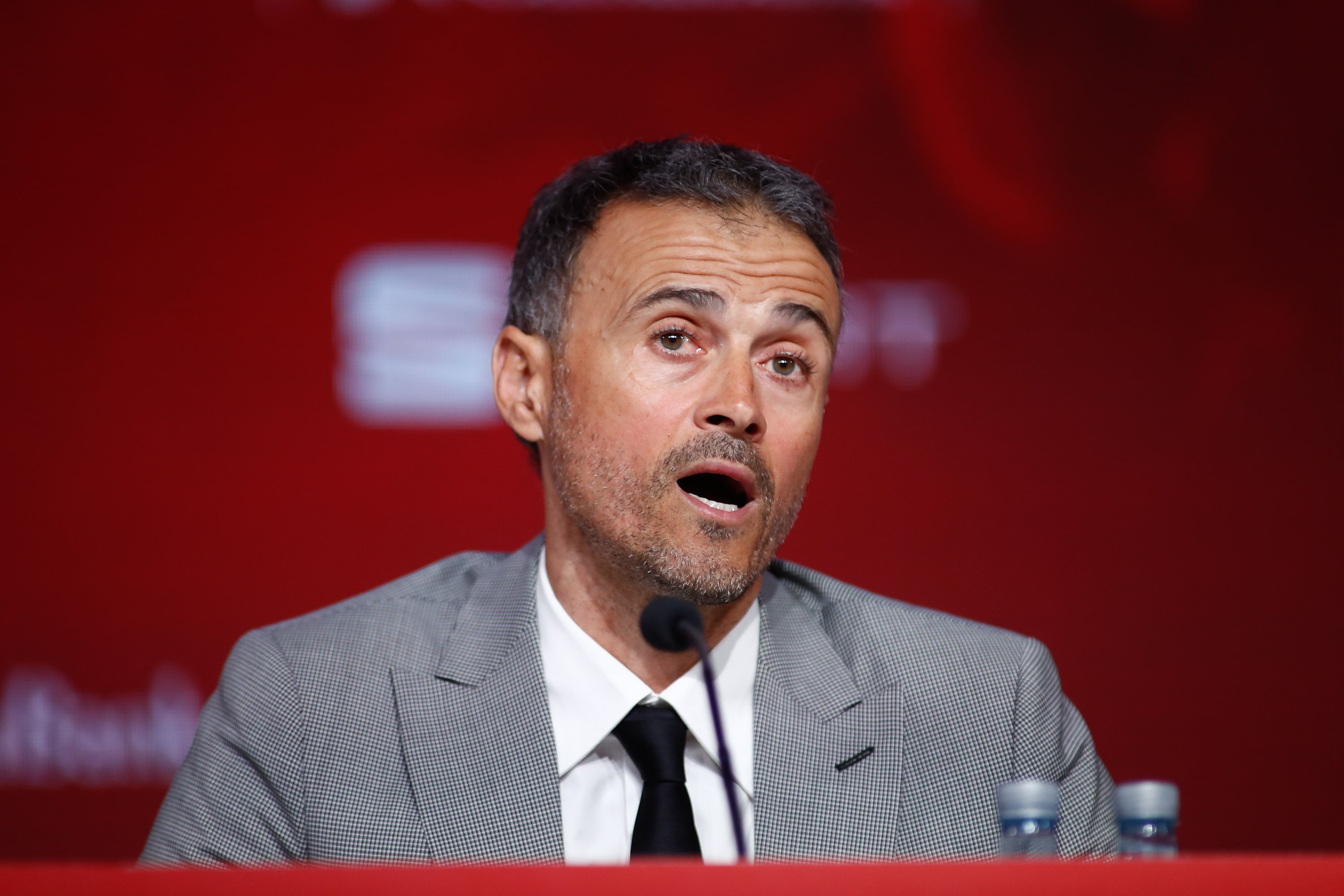 Luis Enrique s'abaixa el sou pel coronavirus