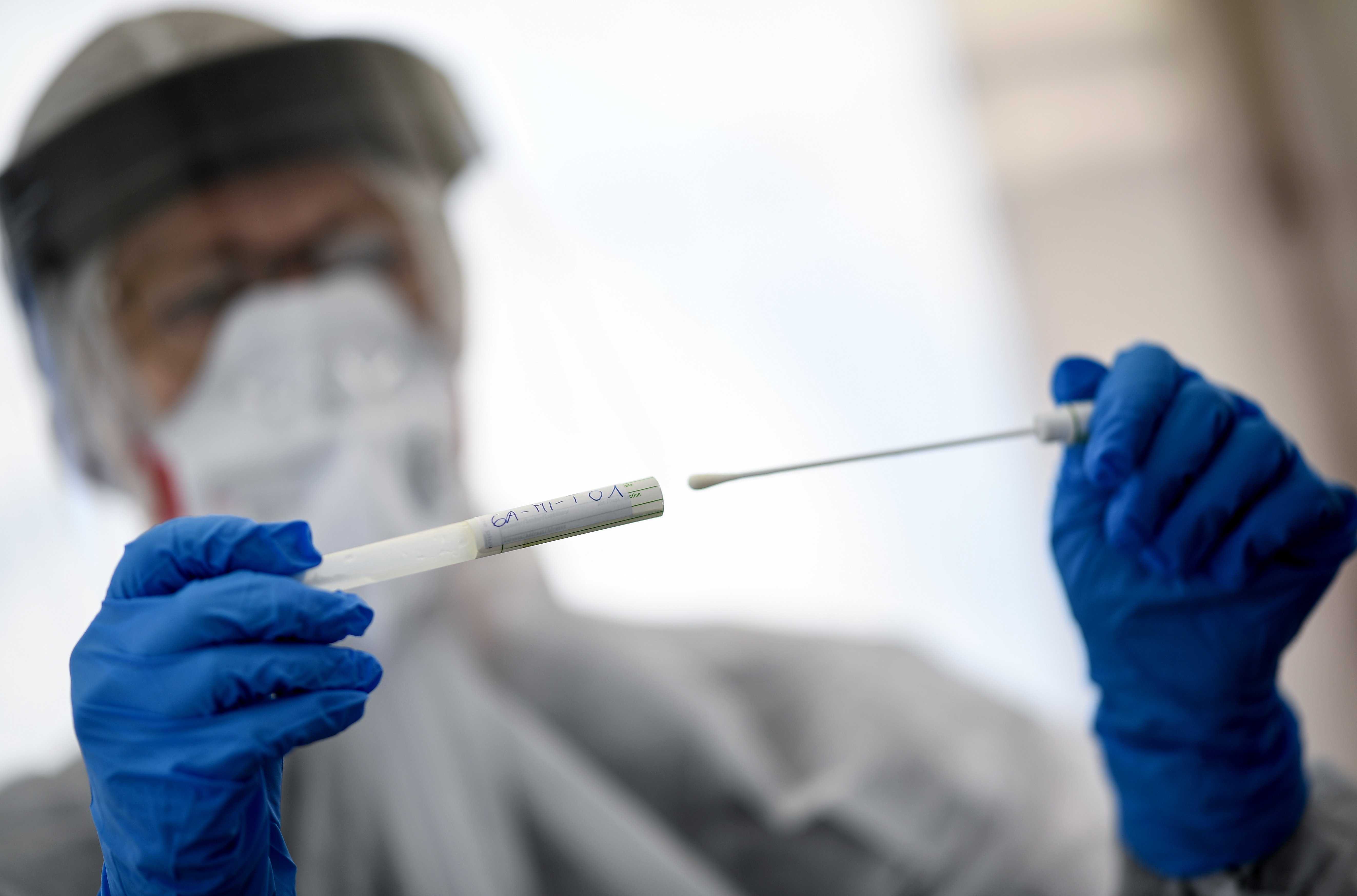 Coronavirus | Spanish government's seroprevalence study is delayed again