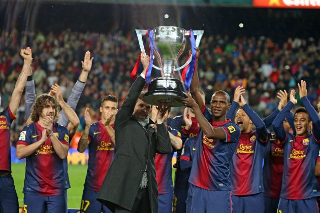 Tito Vilanova Eric Abidal Barca 2012 2013 Lliga 100 punts @FCBarcelona