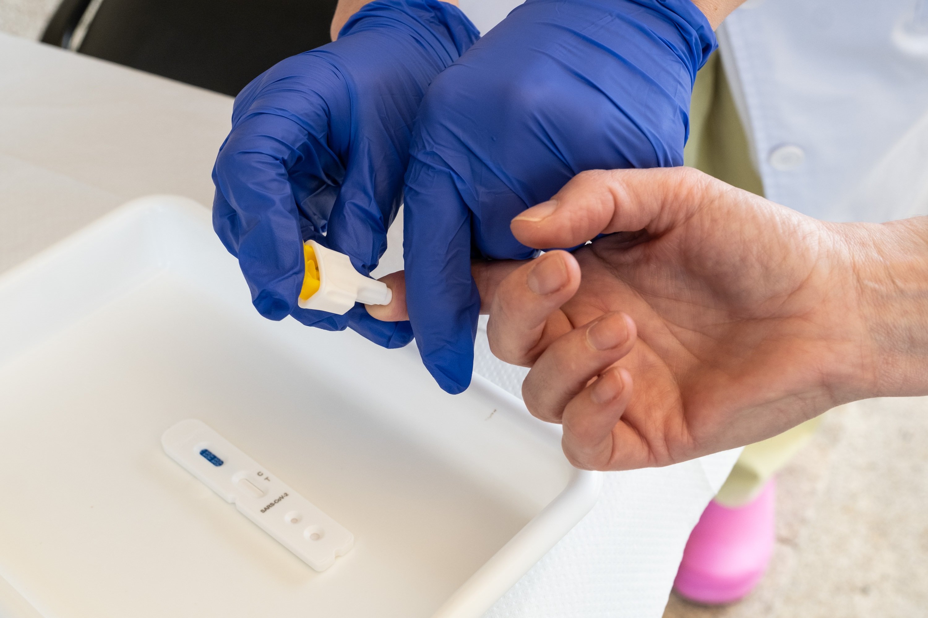 Quirónprevención: el risc de contagi s'associa a la baixa realització de tests