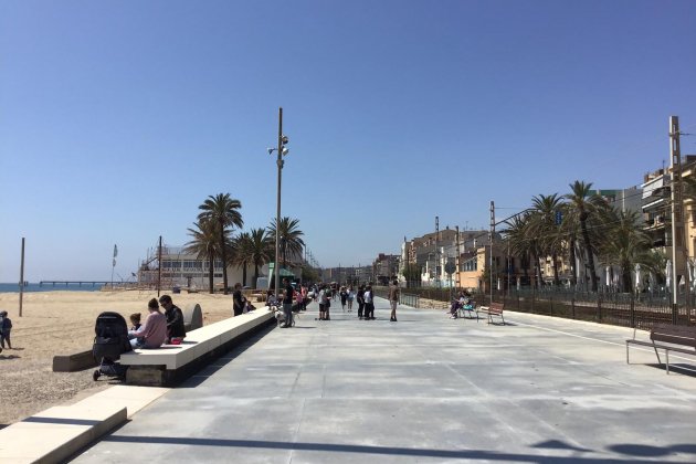 coronavirus passejos nens Badalona - Iu Forn