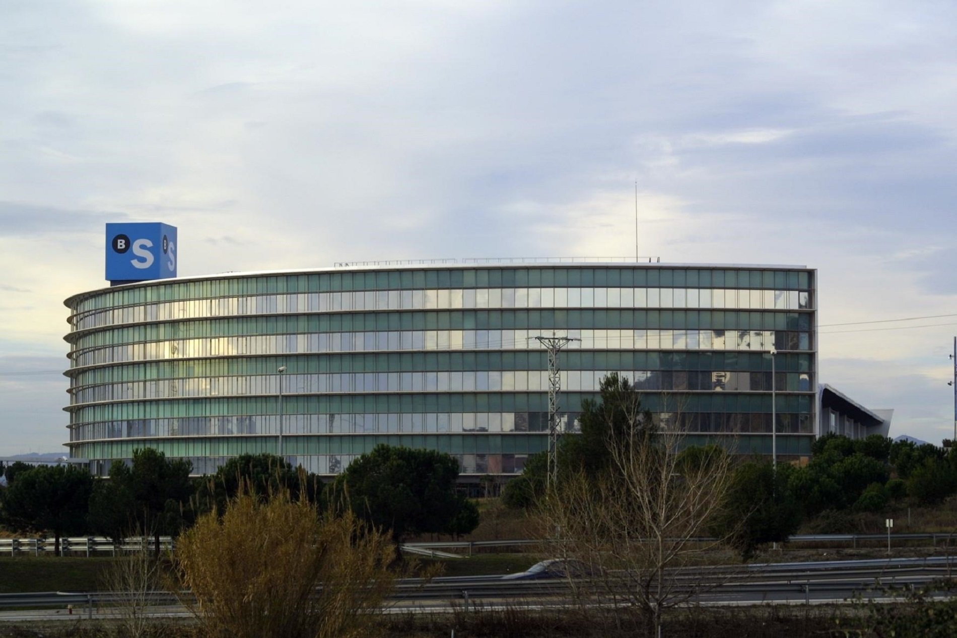 El Banco Sabadell sigue en solitario y se centrará en el mercado doméstico