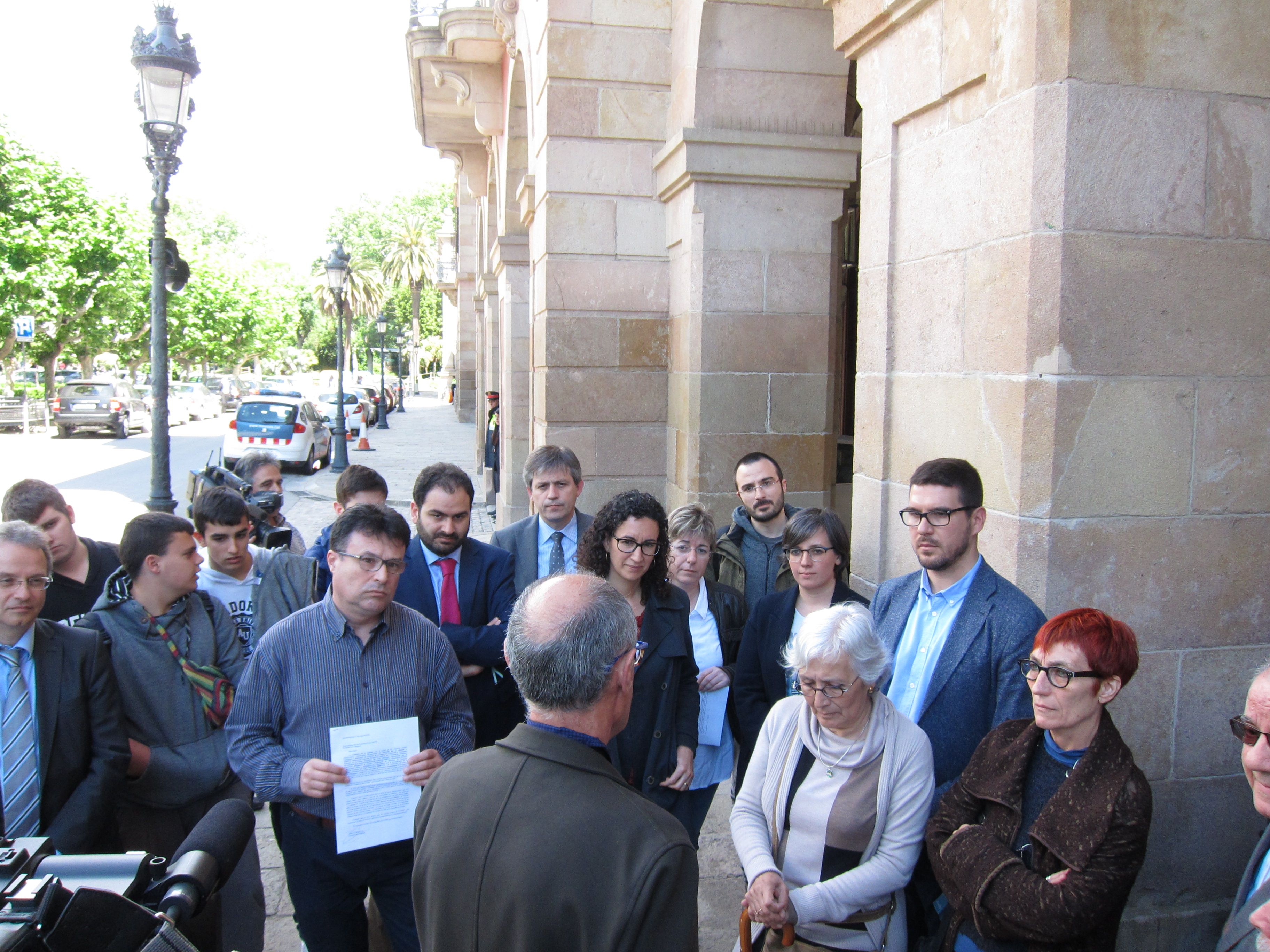 Demanen que el Parlament declari nuls els consells de guerra franquistes