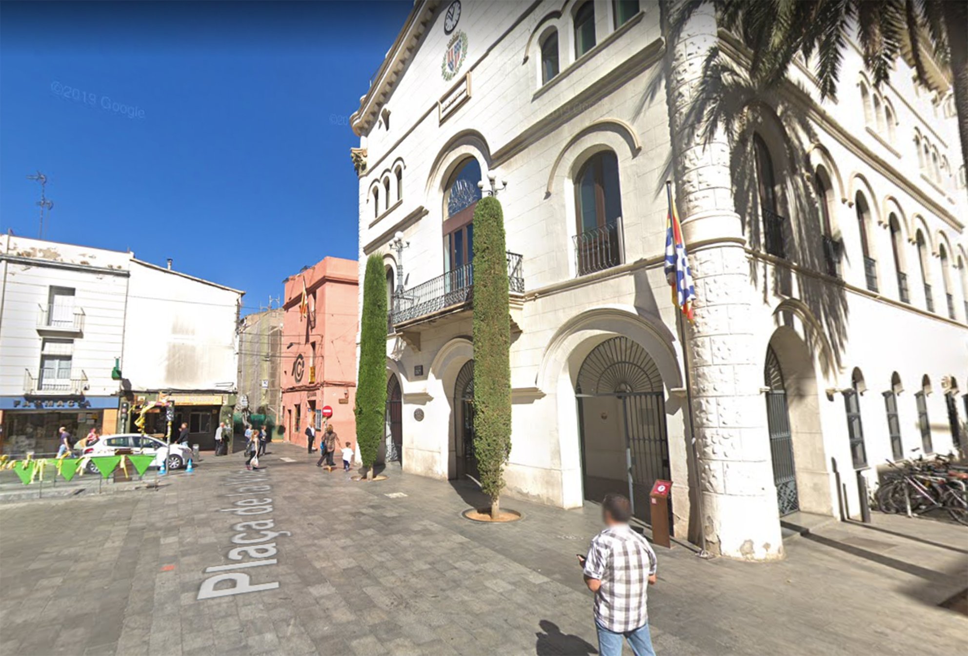 Desalojan a 400 personas en un macrobotellón en Badalona, muchos sin mascarilla