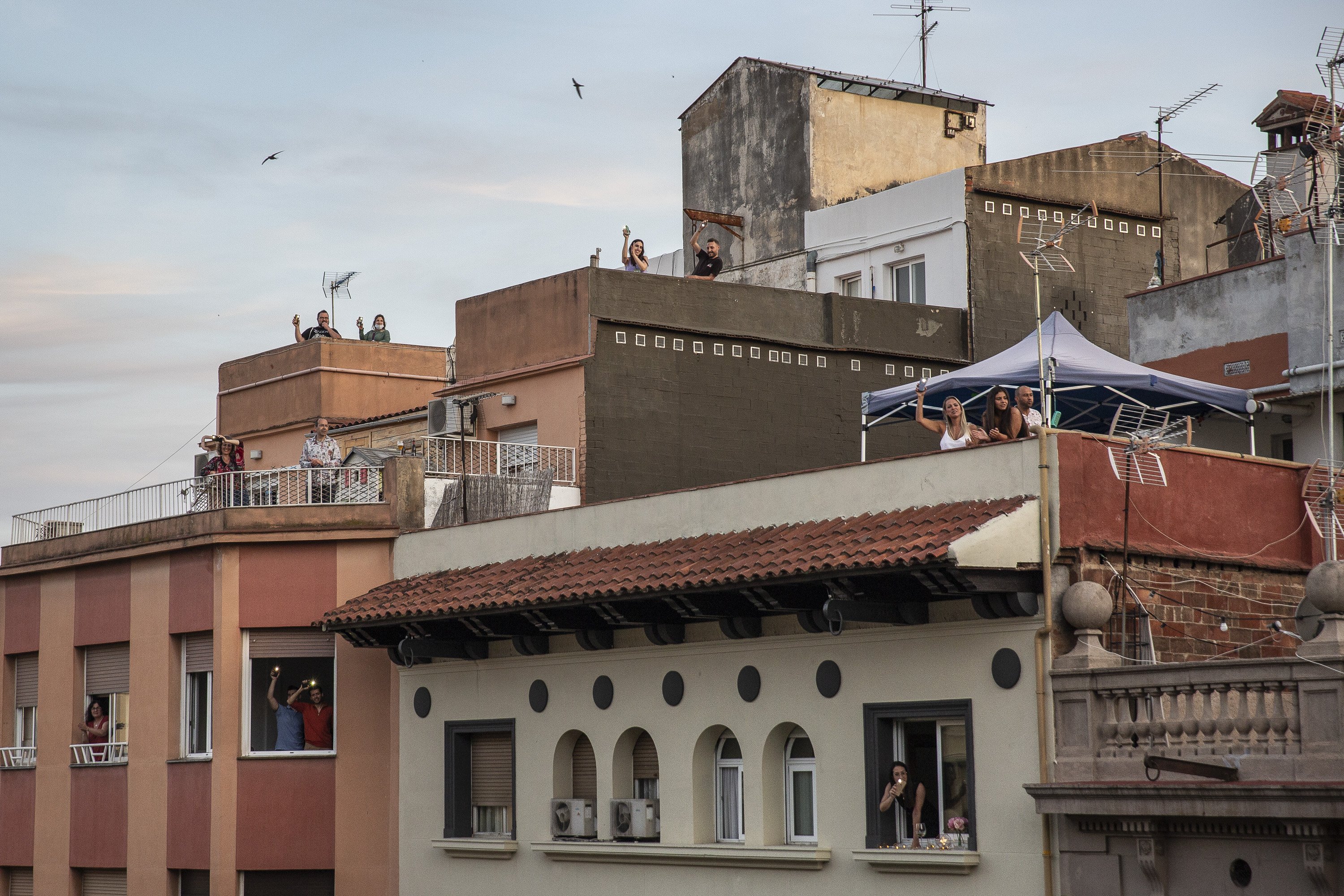 Un final amargo para 'Barcelona als balcons'