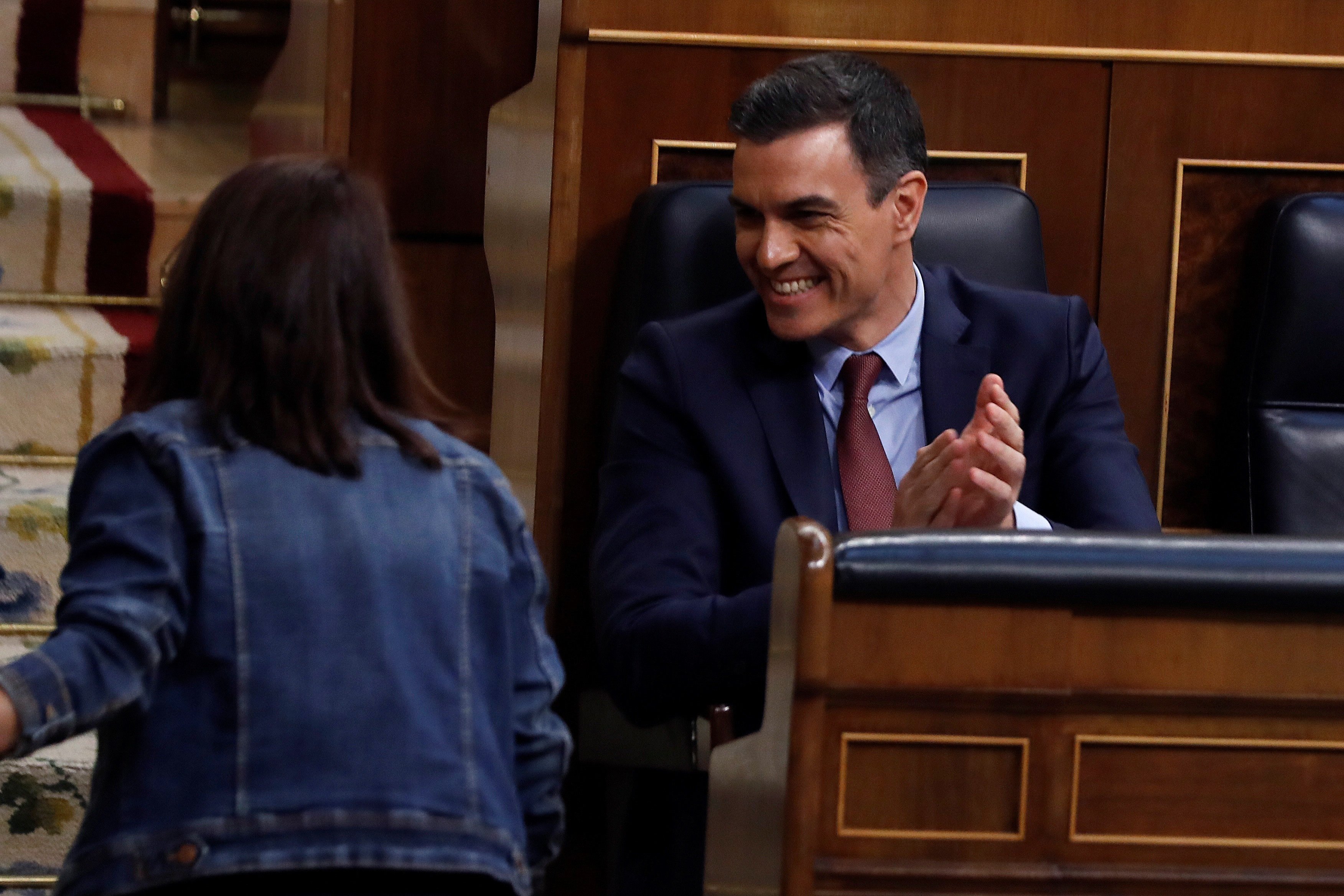 Lío en el Congreso: dos diputados de Vox votan a favor y Lastra se abstiene