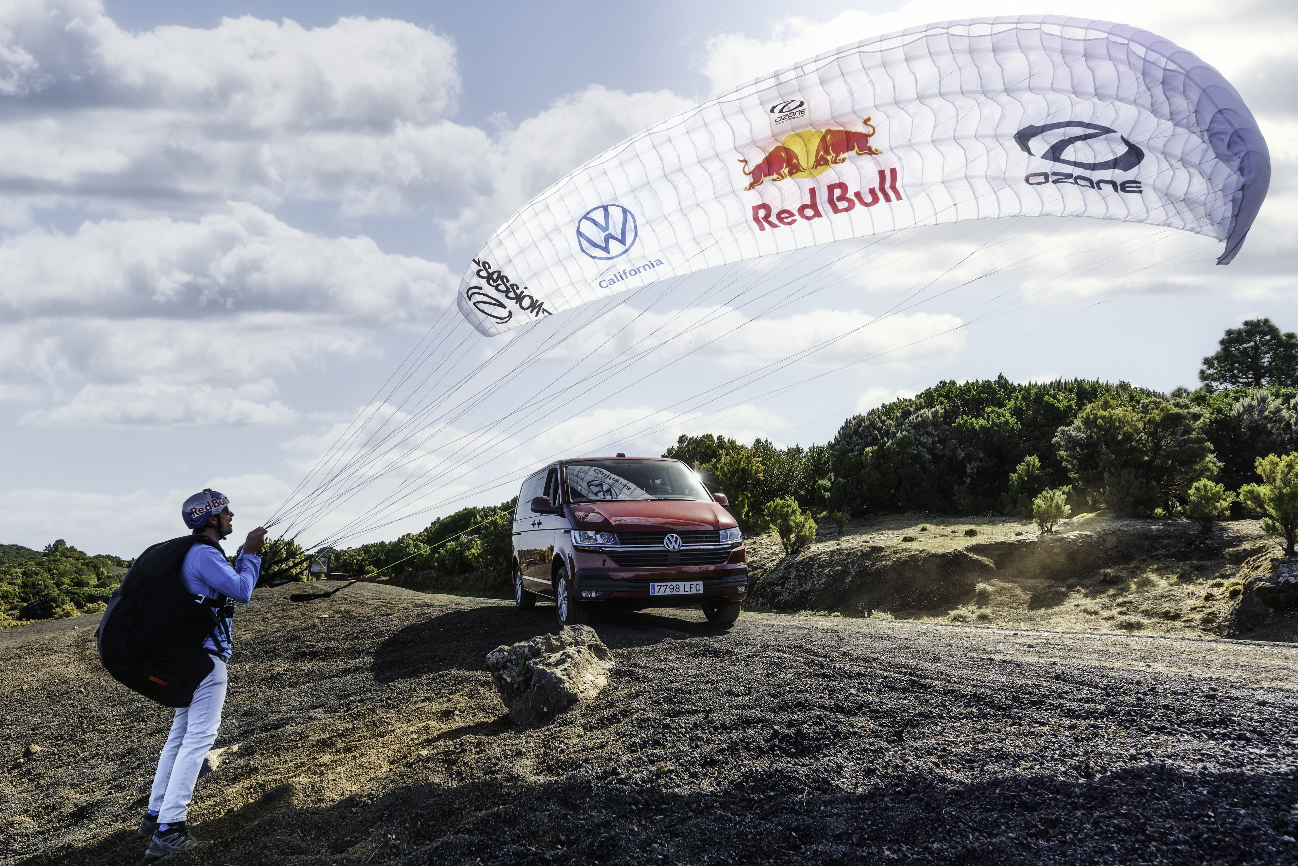 Coronavirus | Volar no es tan fácil para los parapentistas de élite