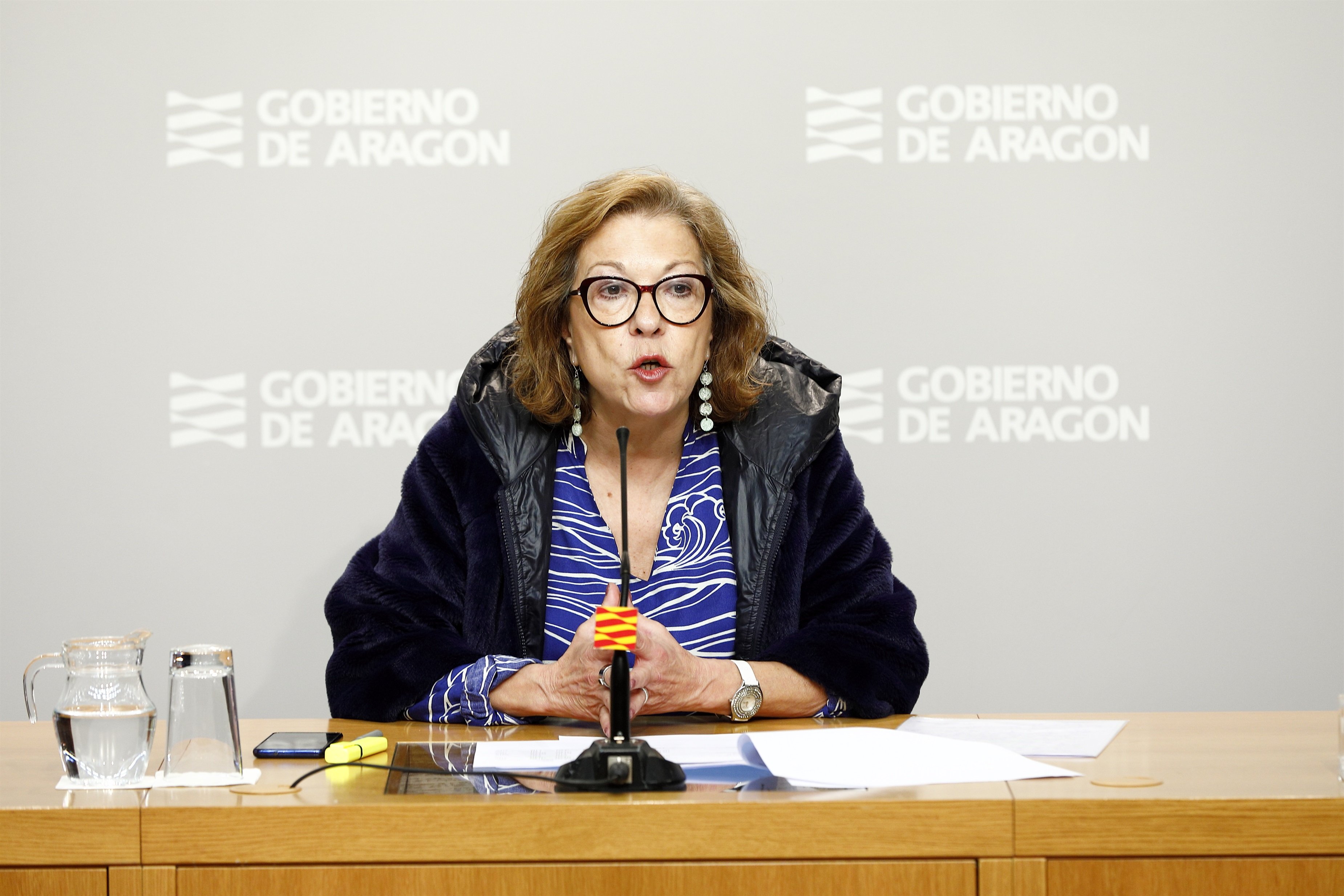 Crisis en Aragón: dimite la titular de Sanidad por menospreciar a los sanitarios
