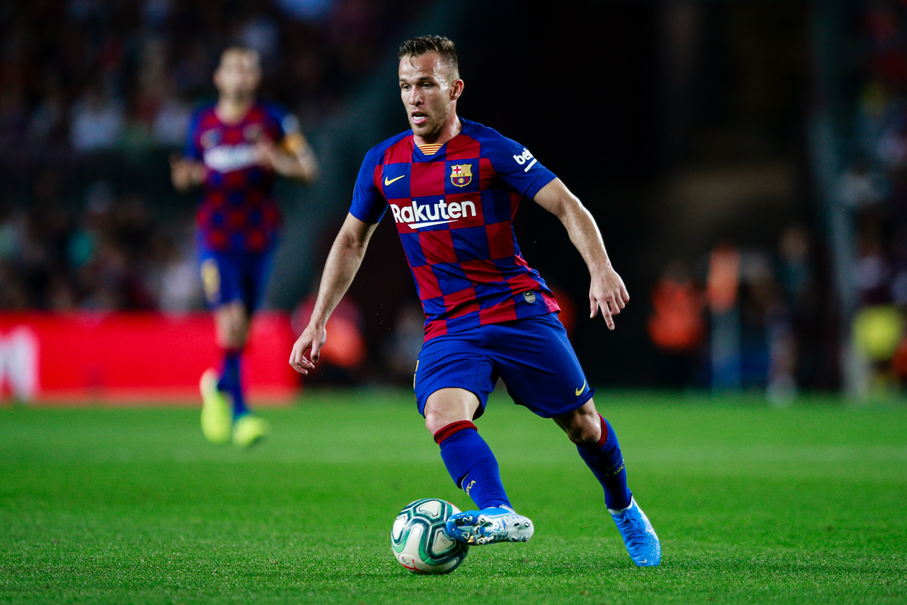 Arthur lo tiene claro: quiere seguir en el Barça