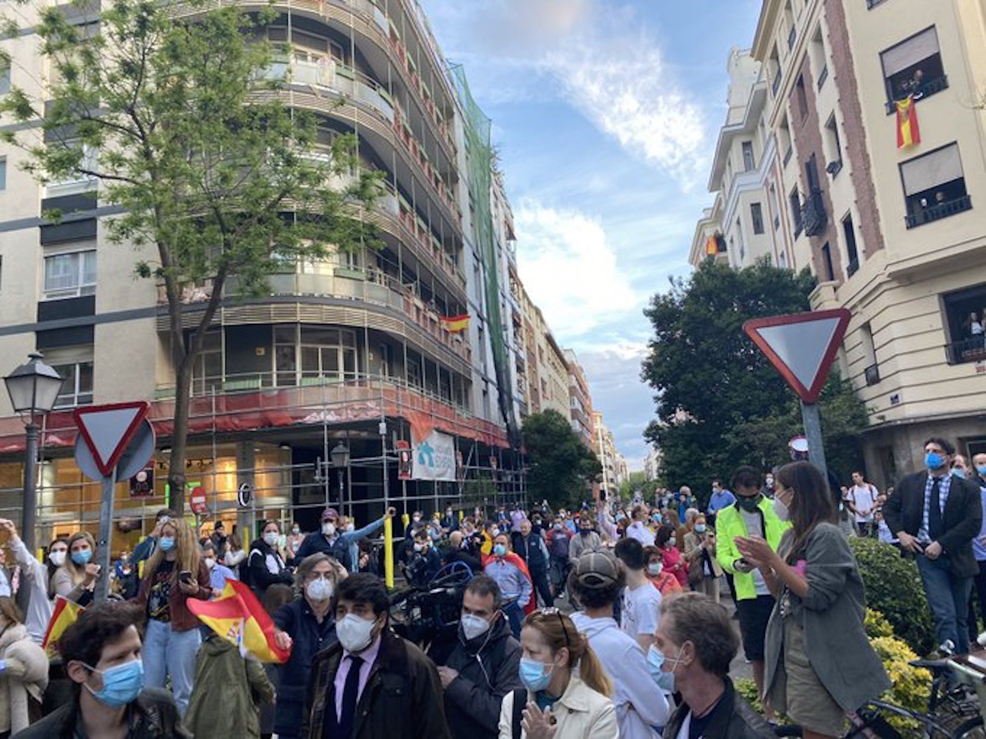 VÍDEO | Descontrol absoluto en las protestas promovidas por Vox en Madrid