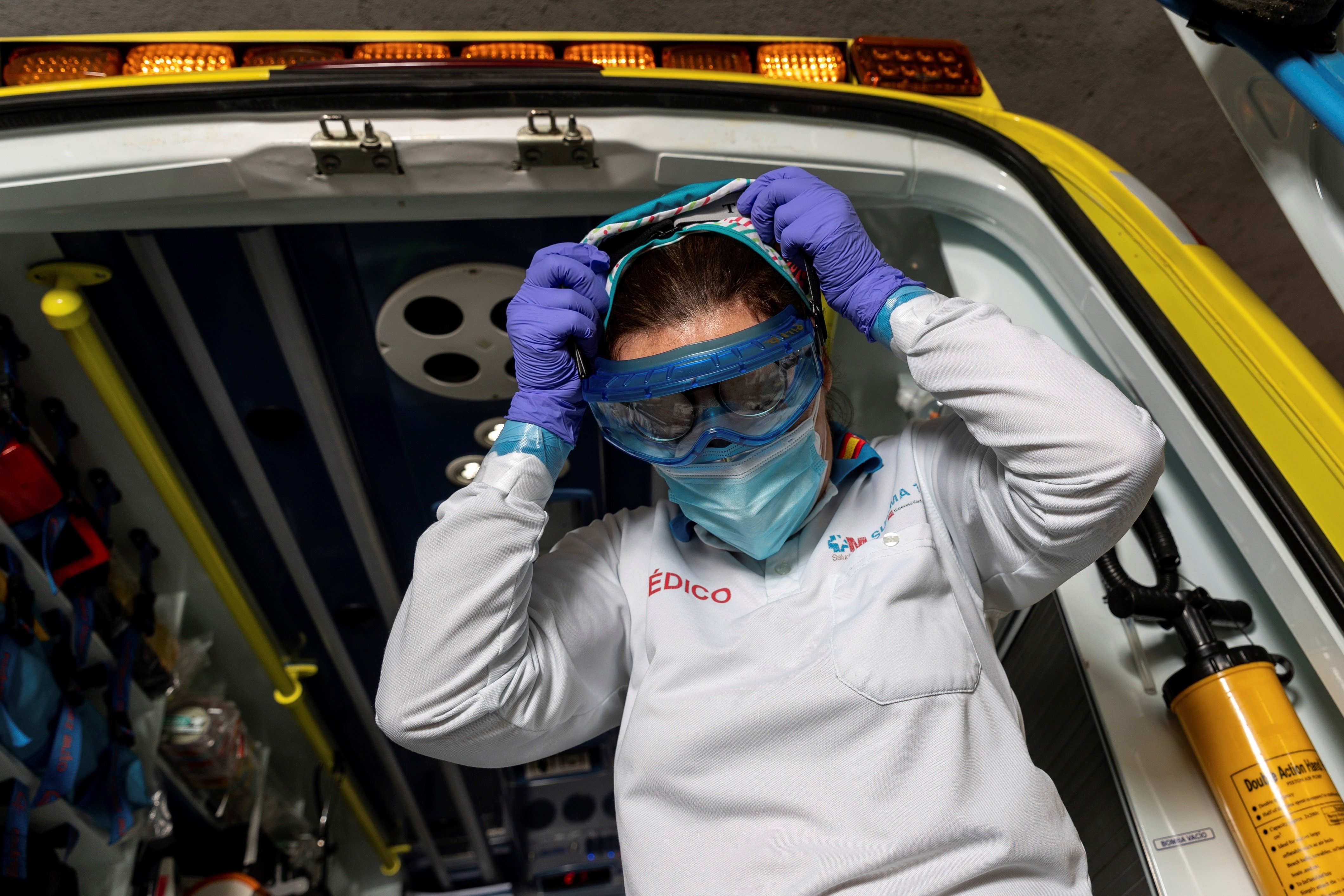 Els morts diaris per coronavirus a Espanya tornen a superar la barrera dels 200