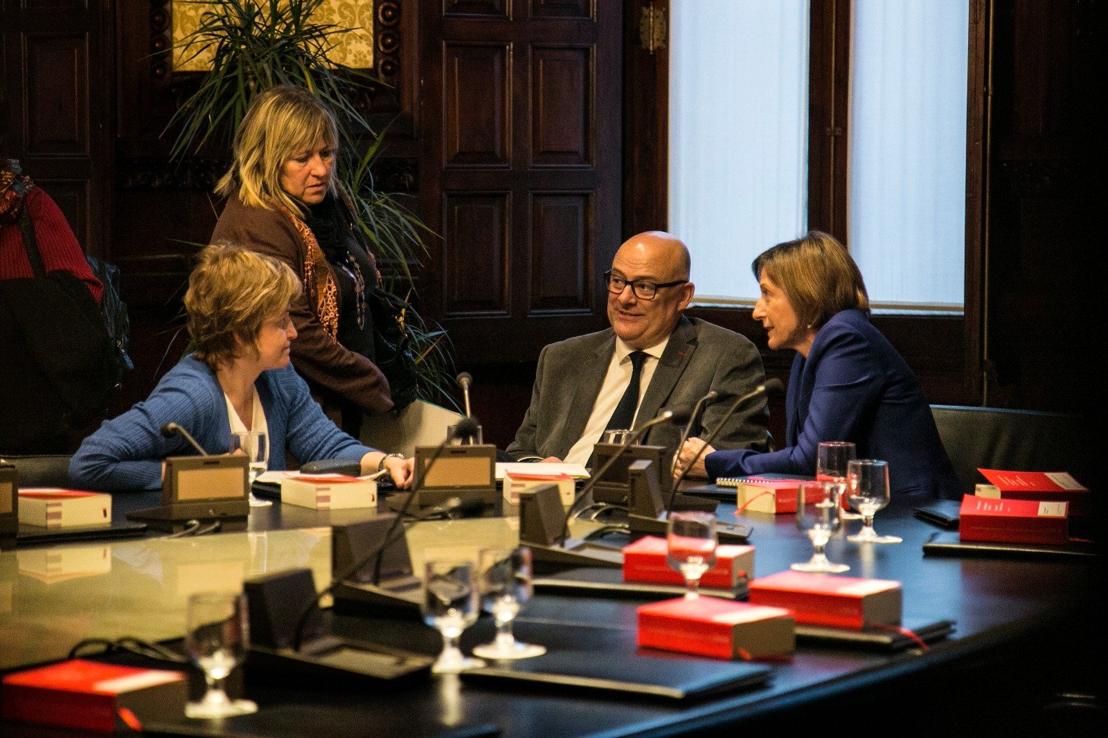 La Fiscalia deixa fora Nuet en la querella contra Forcadell i 3 membres de la Mesa del Parlament