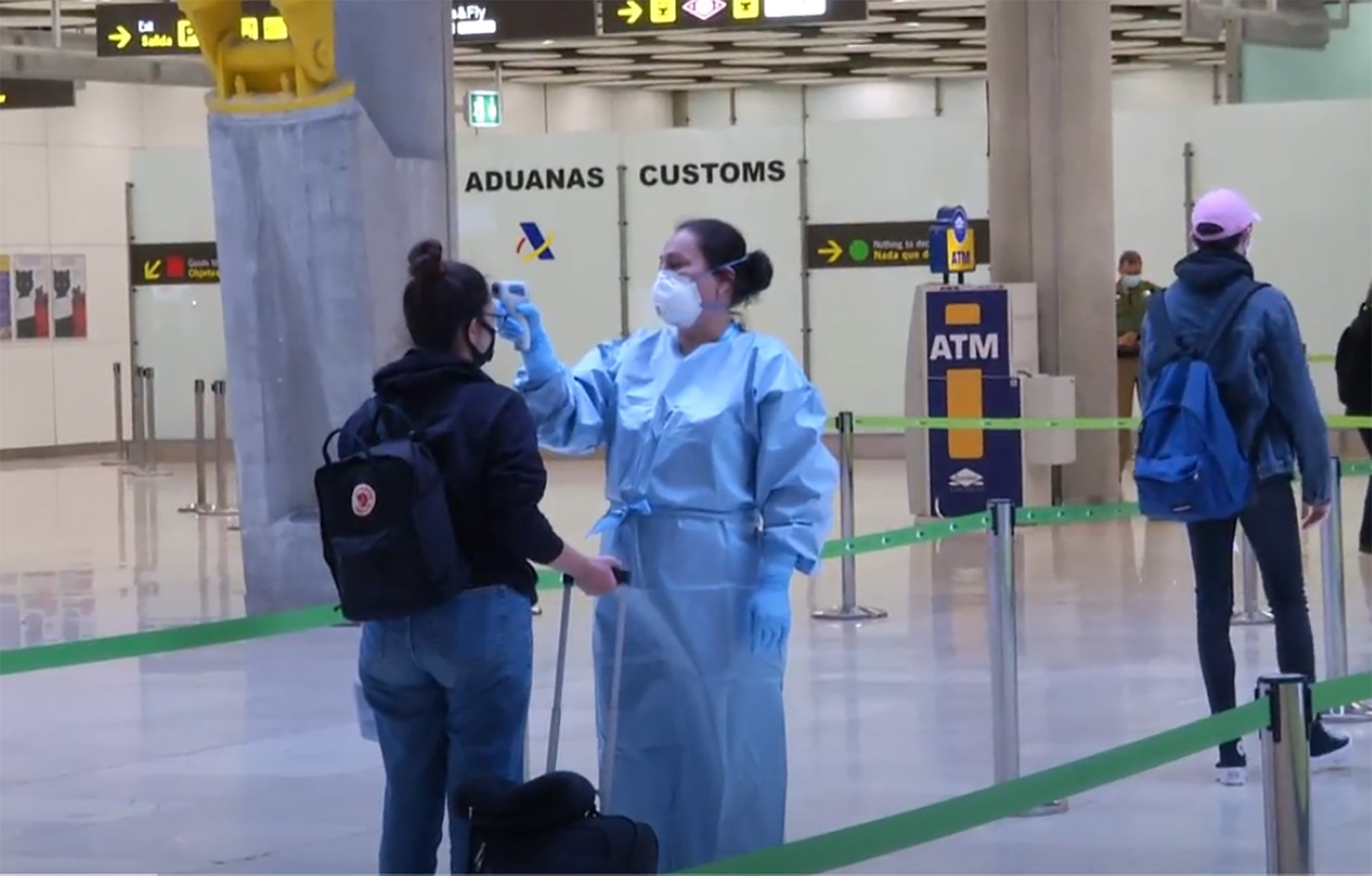 Sanidad duda de la eficacia de hacer test de Covid-19 a los turistas