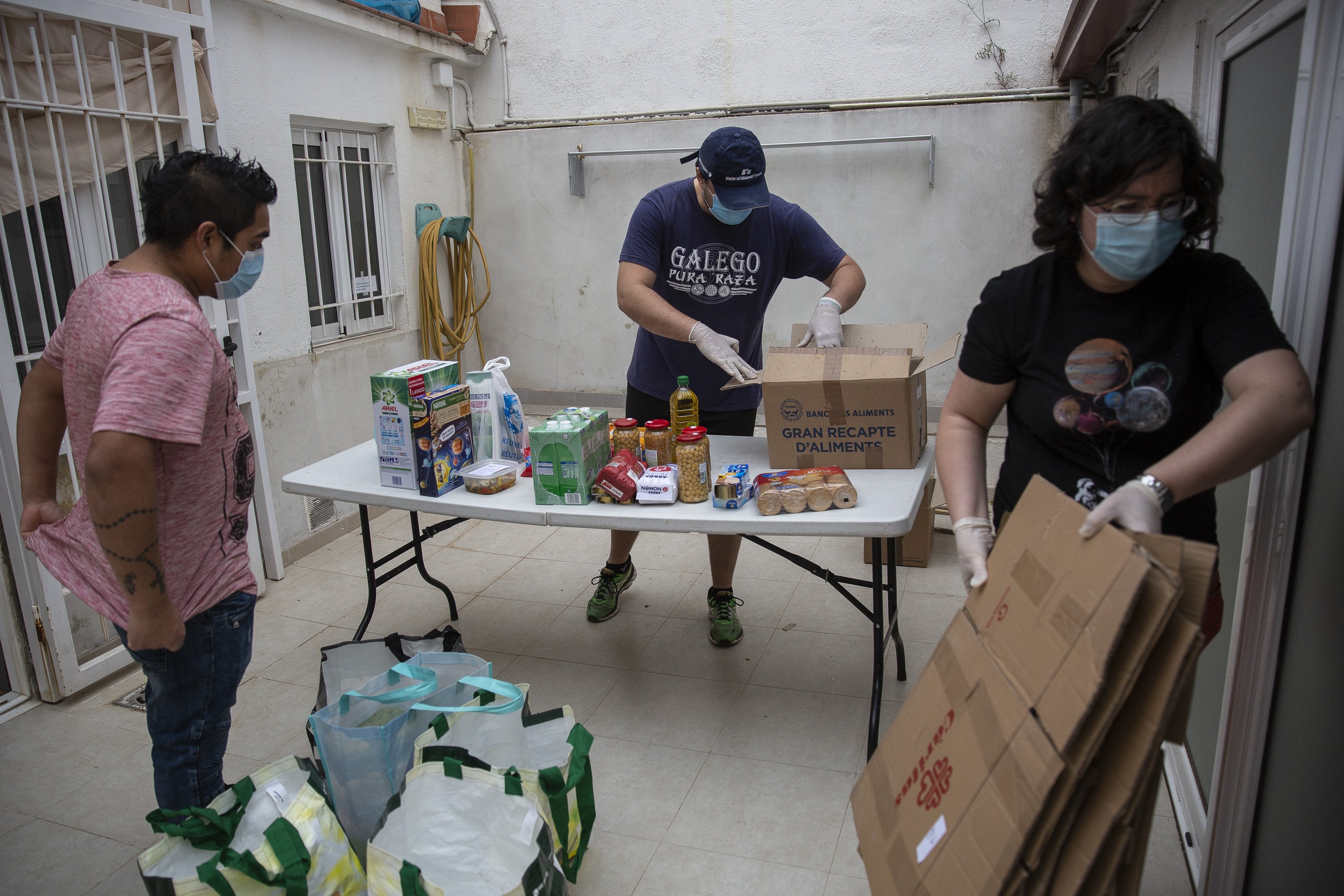 Cáritas Barcelona atiende el doble de familias que el año 2019 por la Covid-19