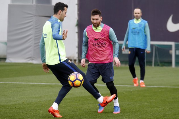 Entrenamiento Barça Sergio Busquets Leo Messi FCB
