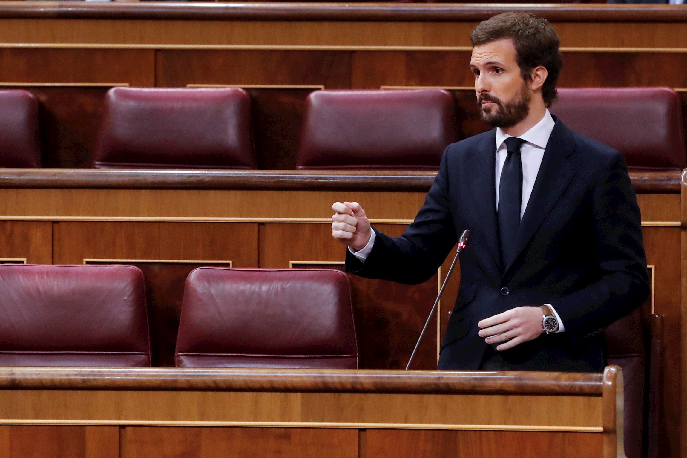 Casado denuncia el pacte amb "batasunos" i demana mantenir la reforma laboral