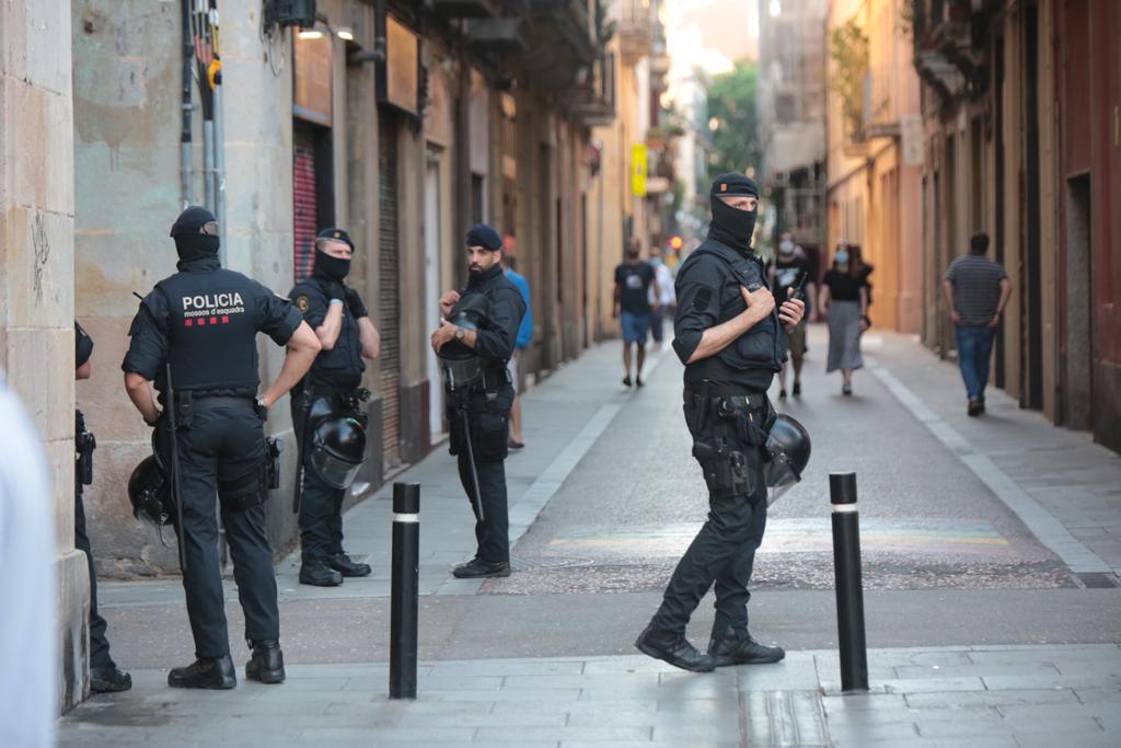 JxCat pide a Interior "firmeza para depurar actitudes racistas" en los Mossos