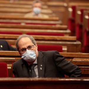Quim Torra ple Parlament coronavirus temperatura mascareta Job Vermeulen Quim Torra ple Parlament coronavirus temperatura mascareta Job Vermeulen