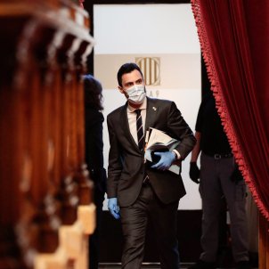 Roger Torrent Parlament coronavirus - ACN Roger Torrent Parlament coronavirus - ACN