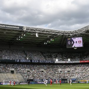 Monchengaldbach Leverkusen públic cartolines EFE Monchengaldbach Leverkusen públic cartolines EFE