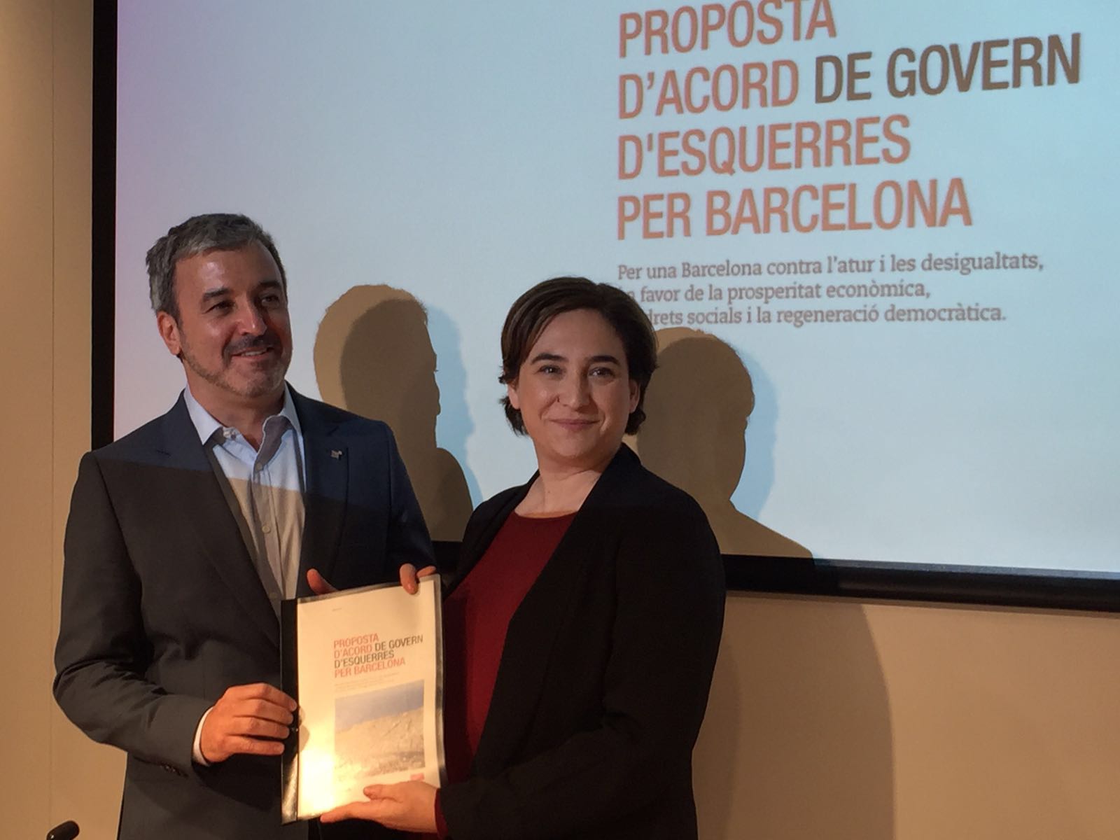 Colau i Collboni fan una crida a la "majoria d'esquerres", després de l'acord