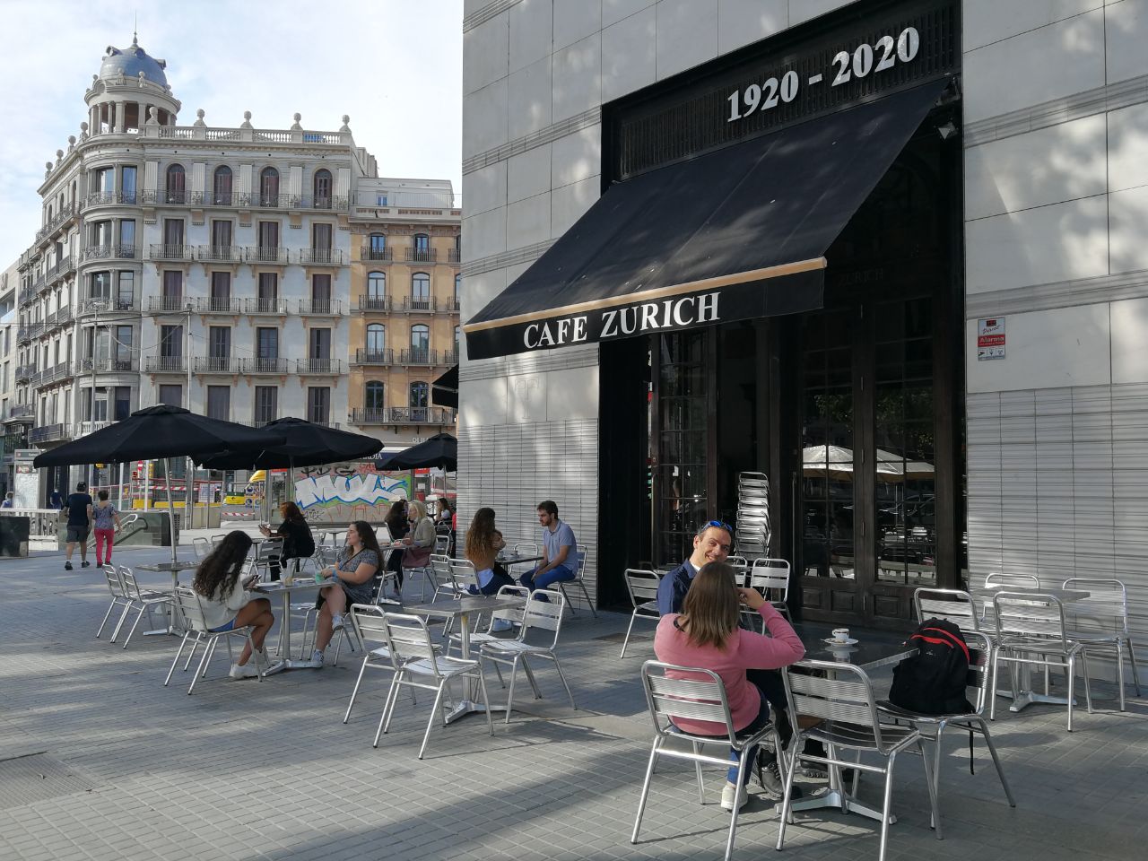 A relaxing cup of 'cafè amb llet': Barcelona's bar terraces re-open