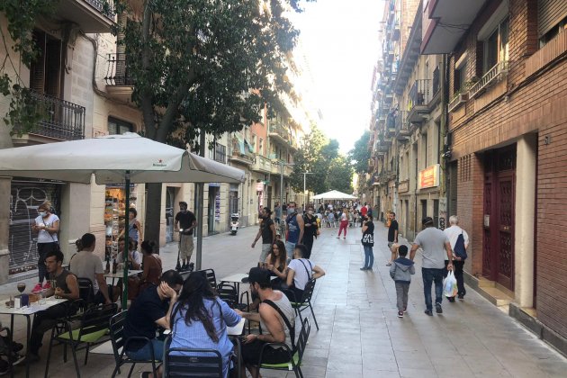 carrer blai barcelona terrasses desconfinament - marina fernàndez