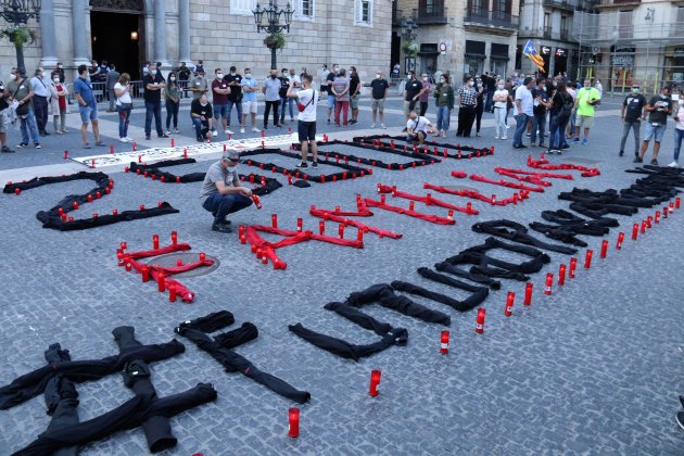 protesta treballadors nissan plaça sant jaume - acn