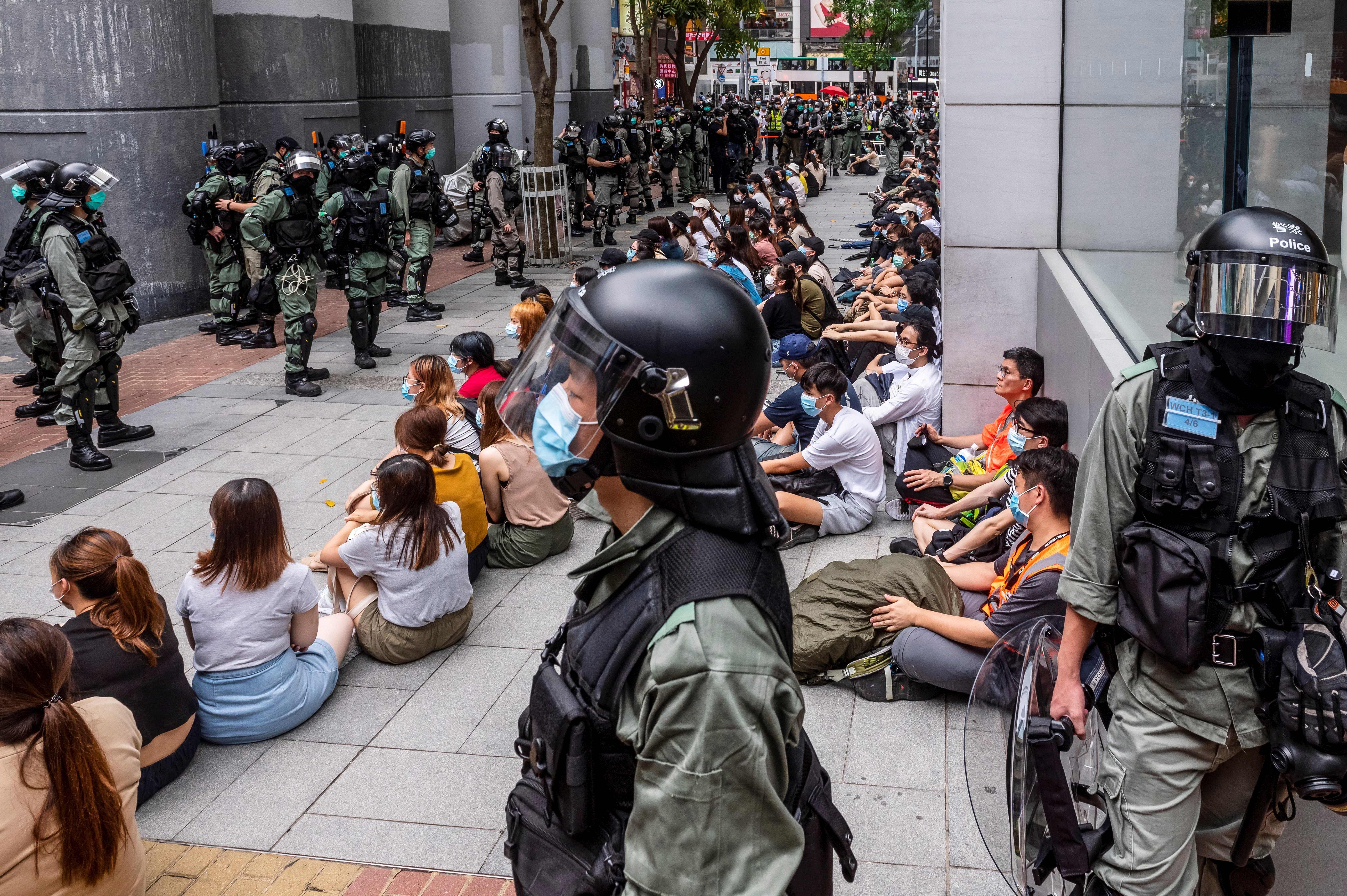 Detienen a 300 personas en el regreso de las protestas en Hong Kong