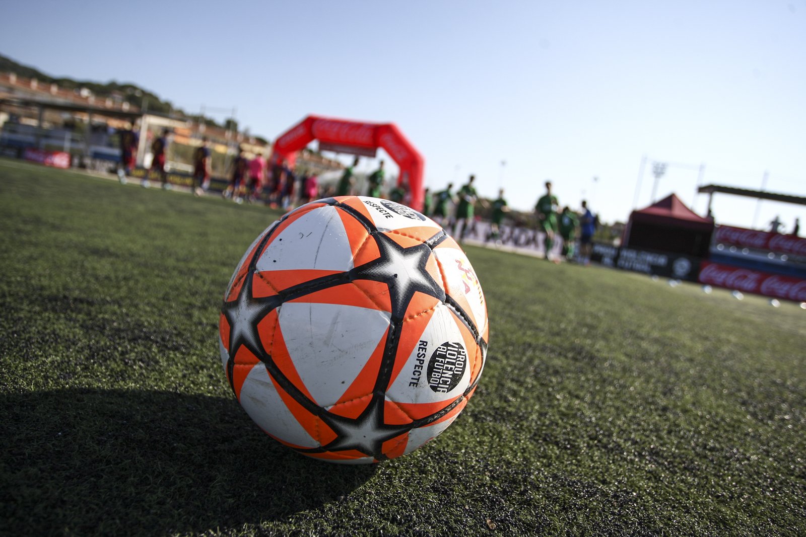 Inadmissibles insults masclistes cap a l'àrbitra durant el partit Gavà-Piera