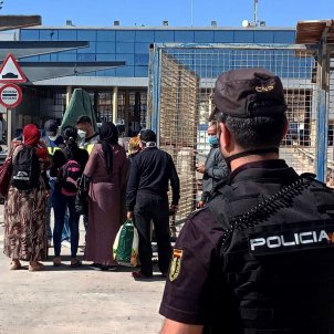 frontera ceuta Marroc policia espanyol coronavirus - Efe