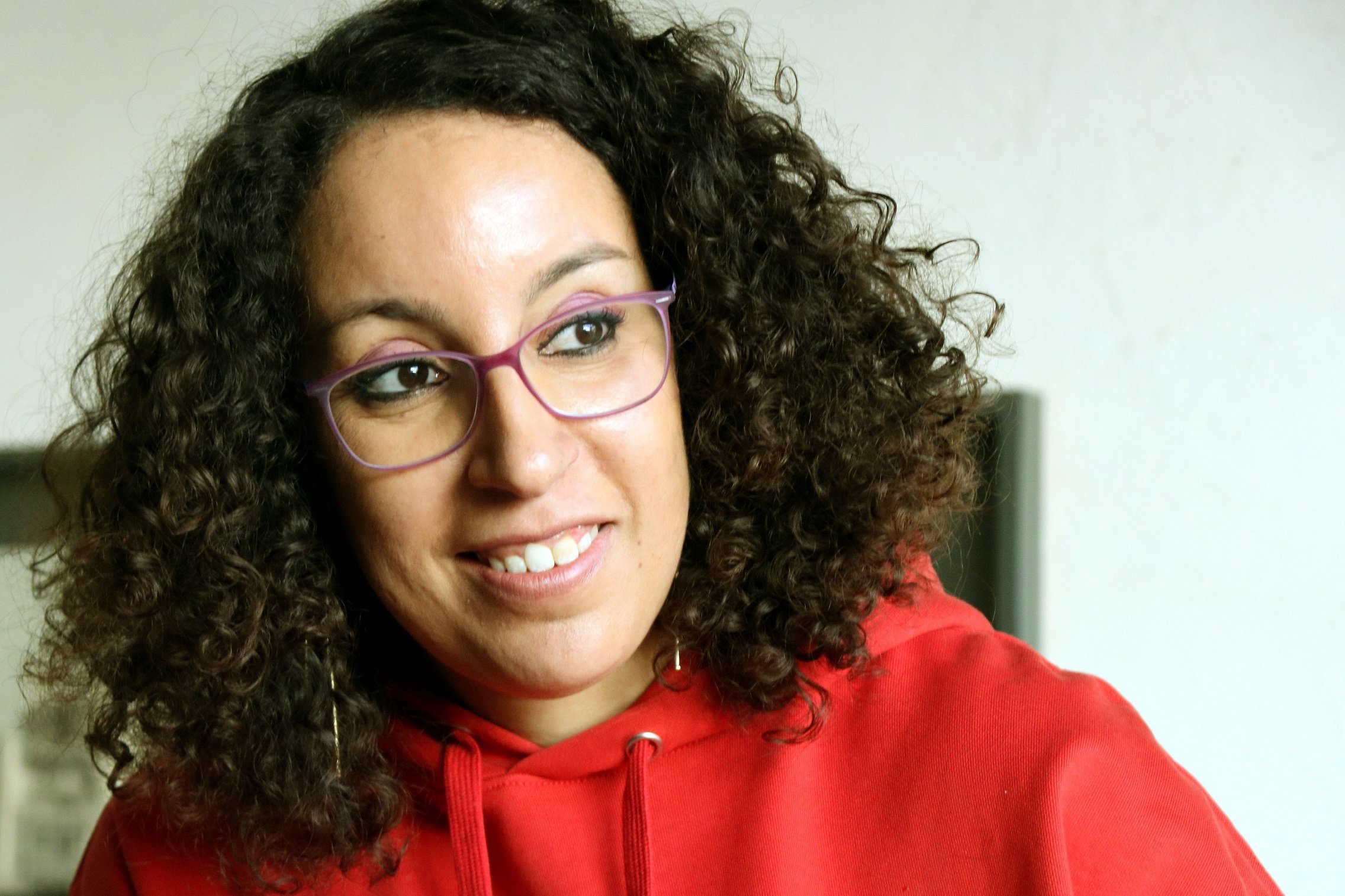 Najat El Hachmi: "El feminismo islámico no existe, es un oxímoron"