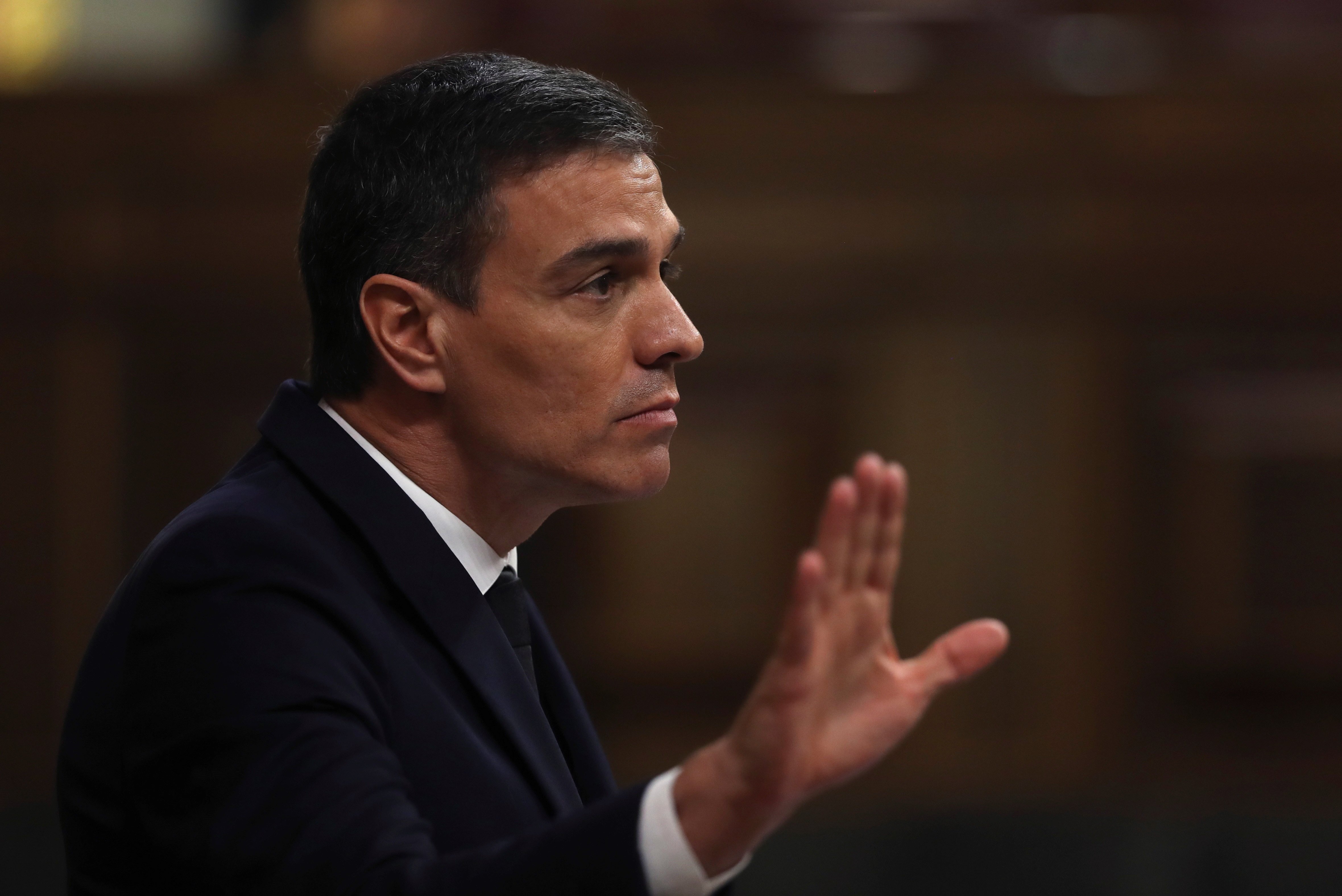 Sánchez no descarta noves retallades per reduir el dèficit