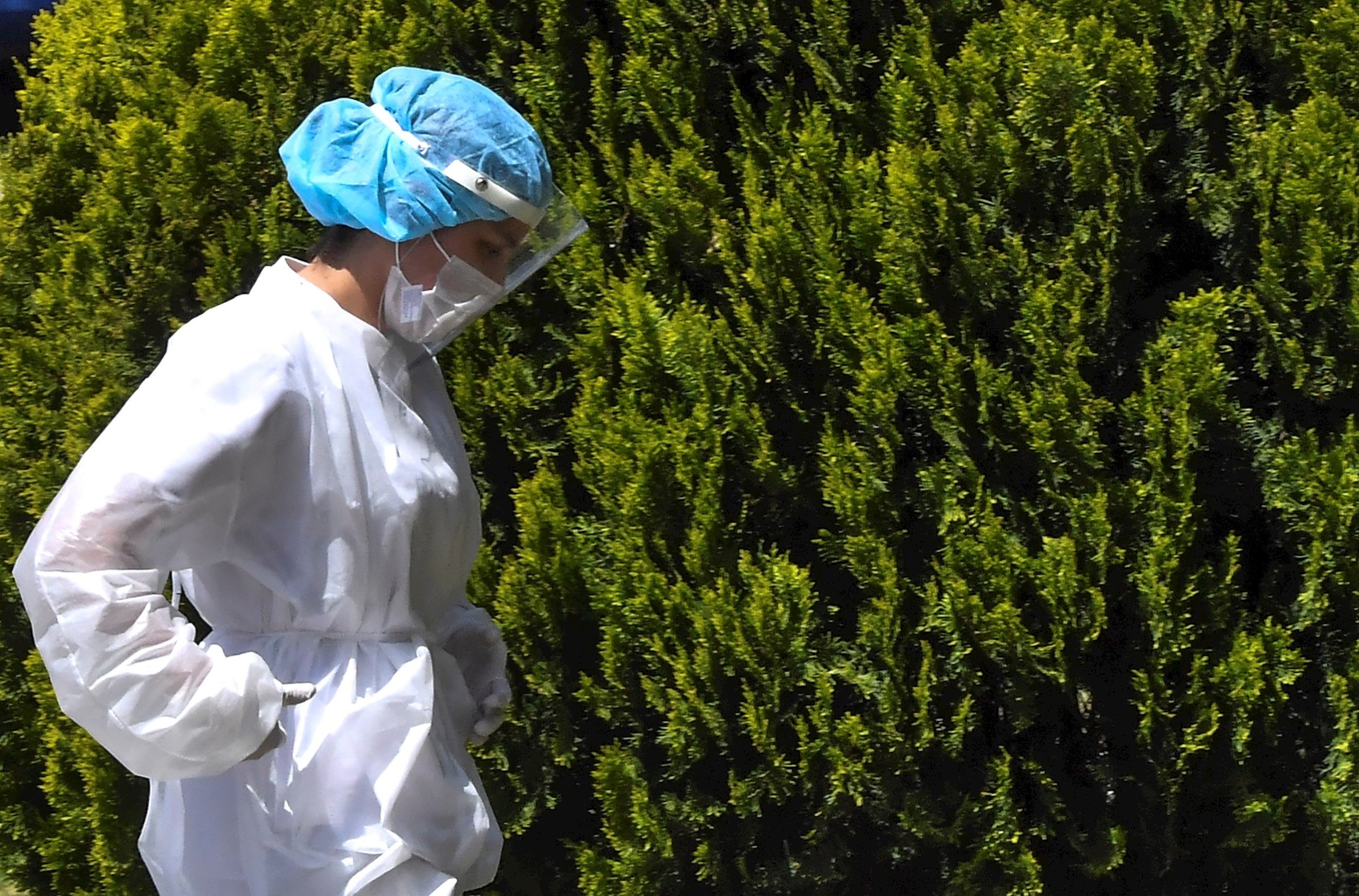 Primera sentència per no protegir el personal sanitari del coronavirus