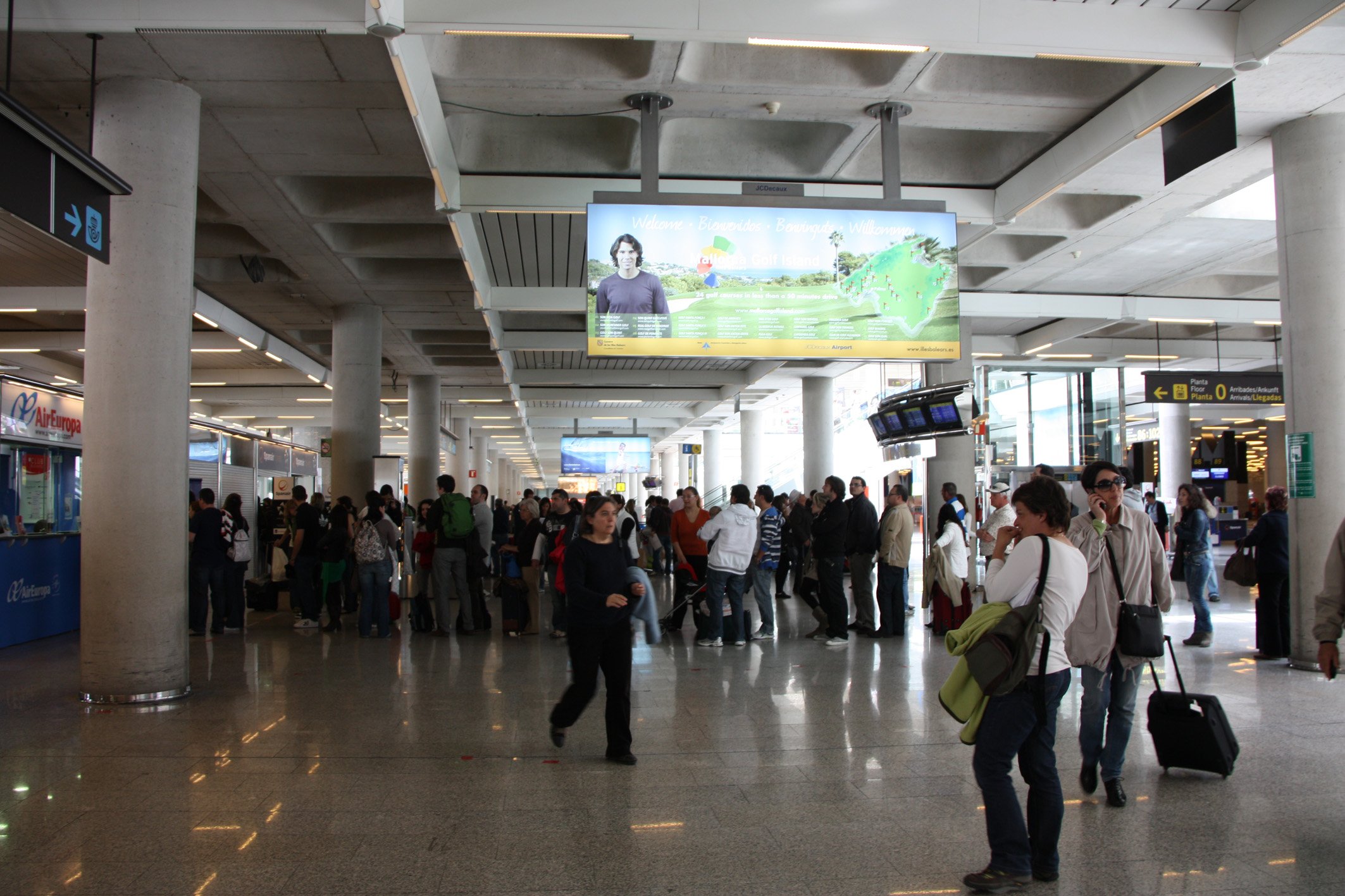 El aeropuerto de Palma se llamará Aeropuerto Internacional Ramon Llull