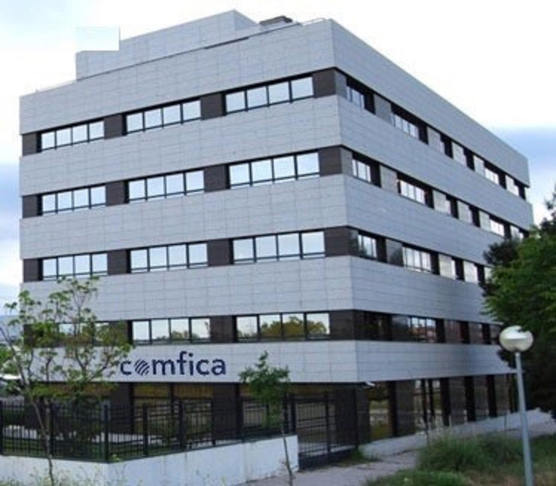 Comfica instalará los servicios de seguridad de Movistar Prosegur Alarmas
