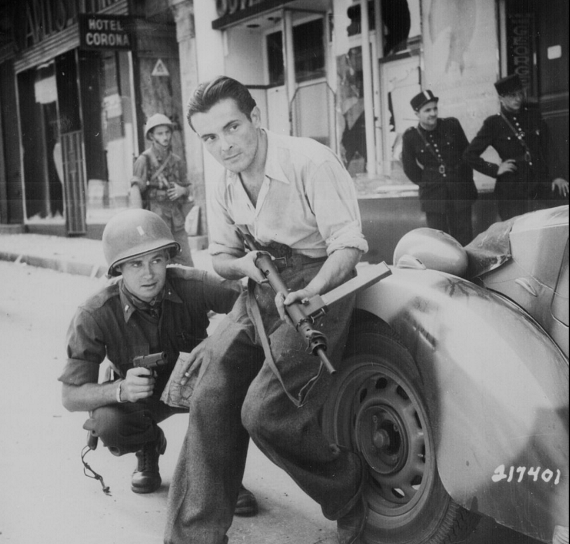 Macron alaba la Resistencia contra los nazis (y revela el debate tabú en España)