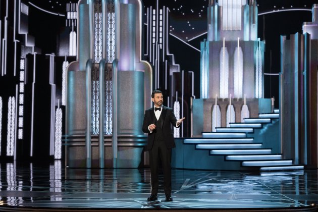 Jimmy Kimmel mellar efe Jimmy Kimmel mellar efe