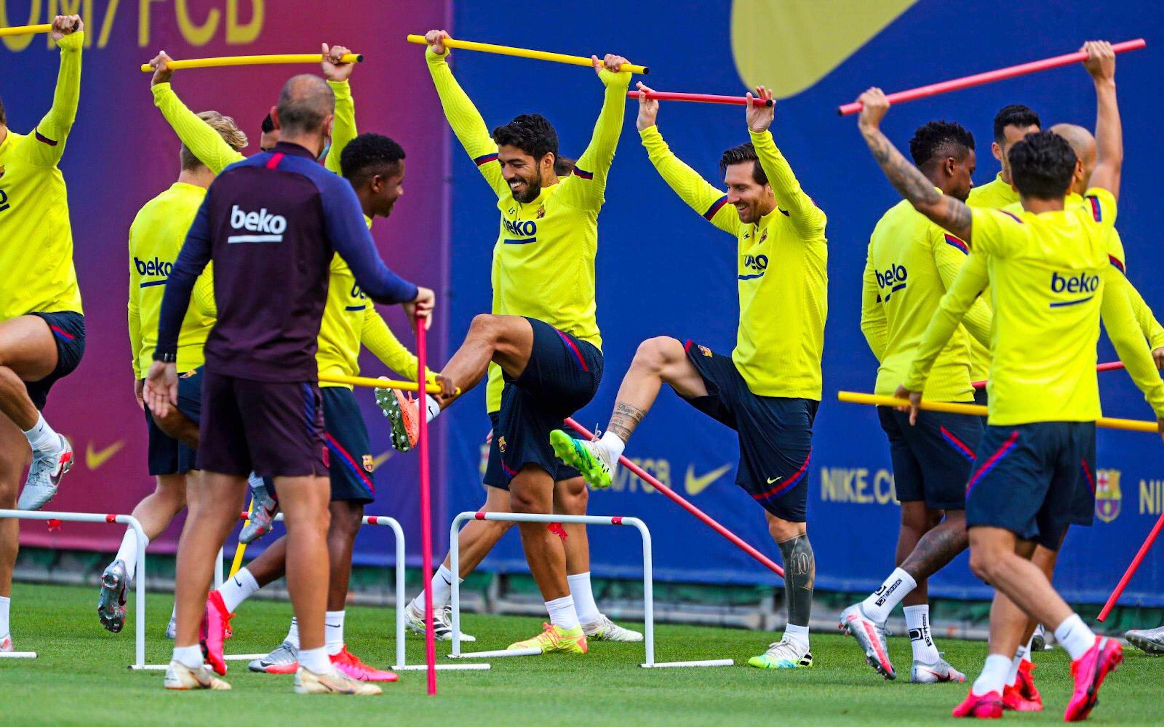 Messi vuelve a entrenar con el grupo