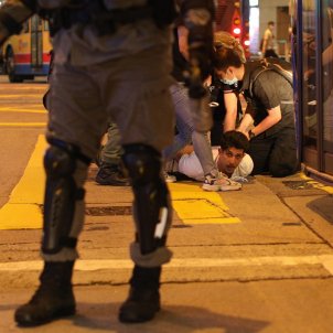 Nous enfrontaments en l'aniversari de les protestes a Hong Kong