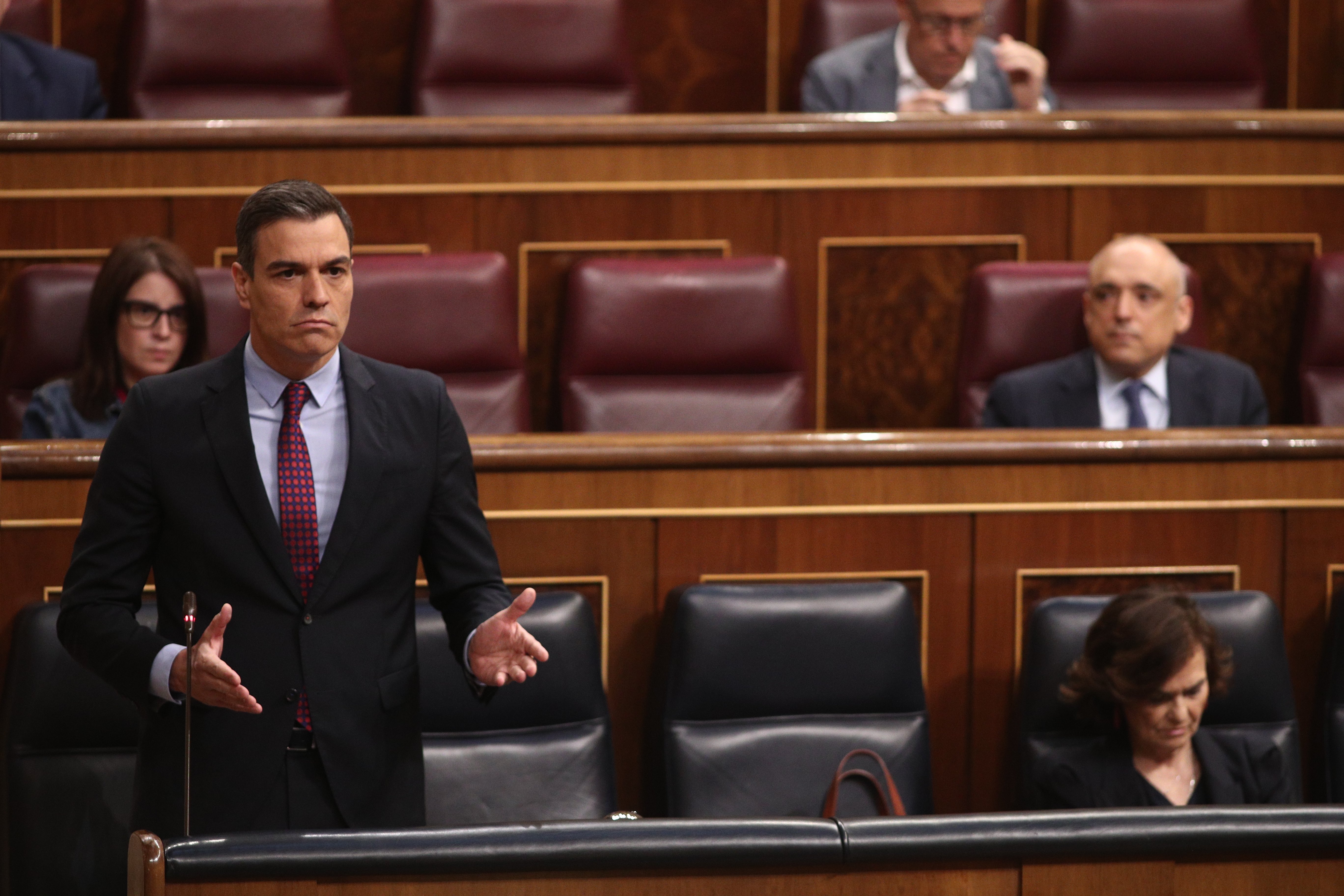 Sánchez acusa Casado i Abascal de voler "derrocar un govern legítim"