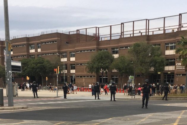 mossos tall meridiana - mercè