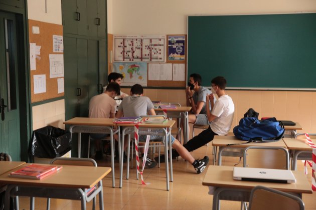 reapertura escuela coronavirus infantil eso instituto clase - sergi alcazar