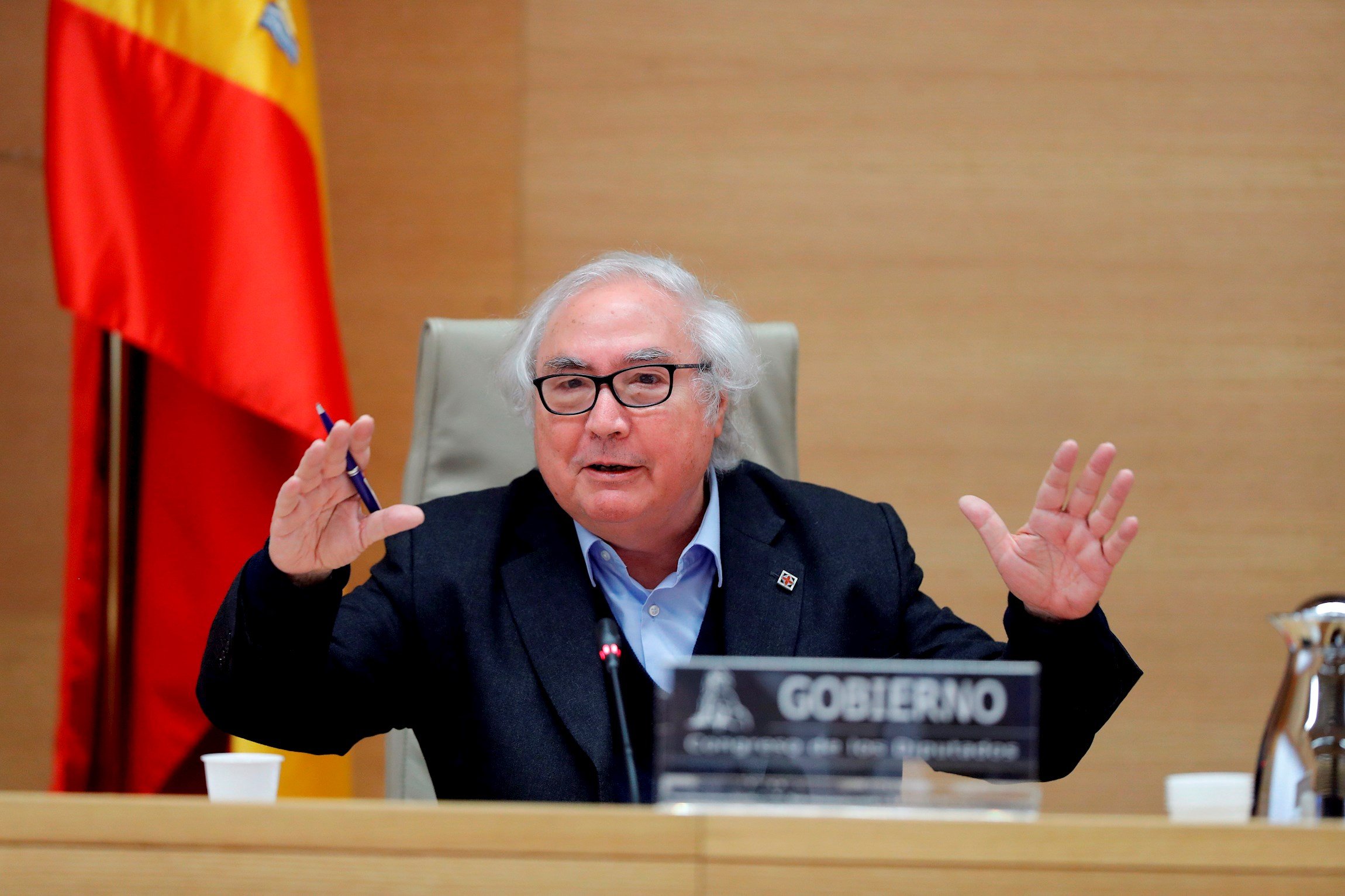 Manuel Castells abandona el Gobierno y le sustituirá Joan Subirats